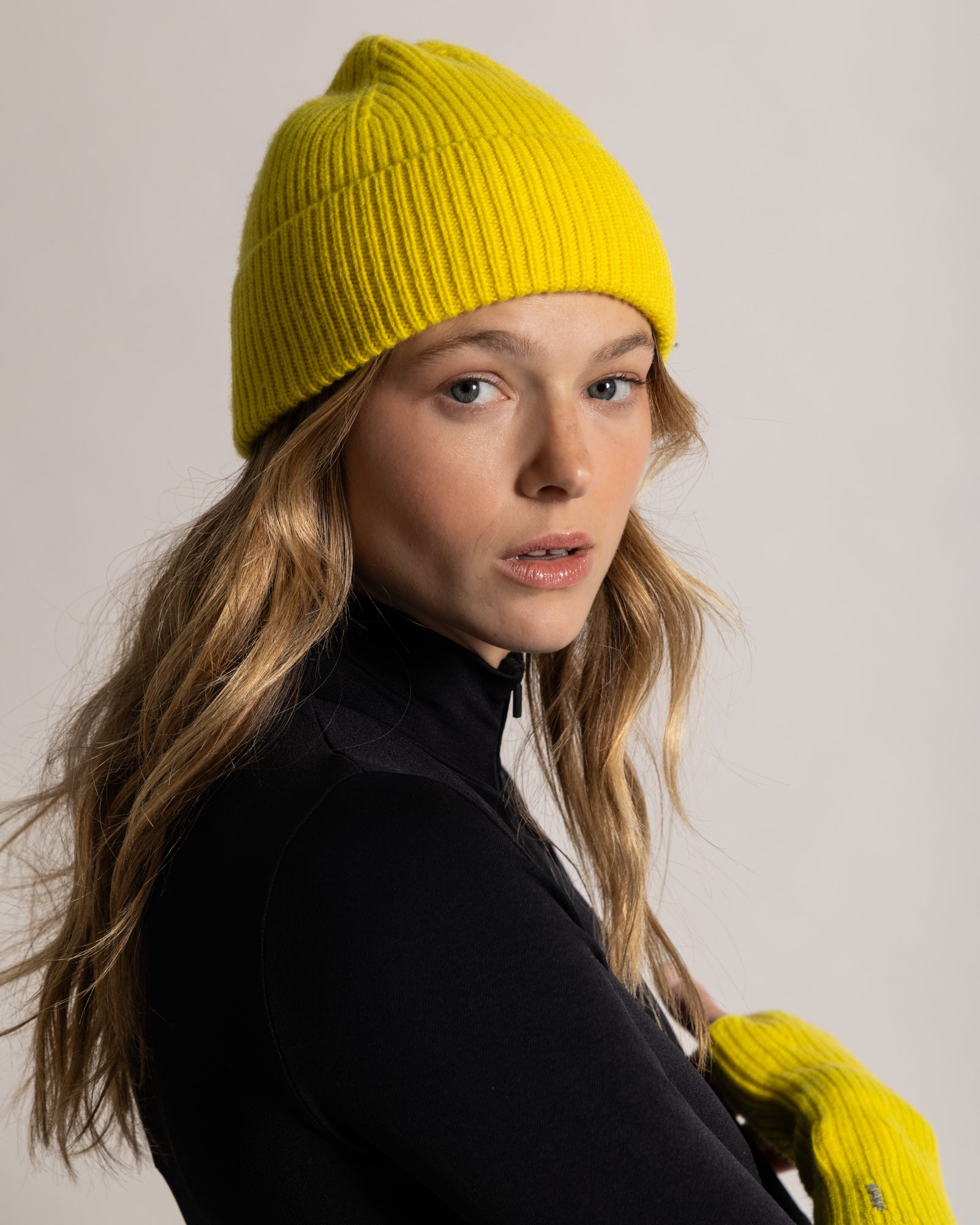 ◆sinoon◆ JACQUARD STAR BEANIE LEMON YELLOW SN2D1KH002LY ◇sinoon◇ JACQUARD STAR BEANIE LEMON YELLOW SN2D1KH002LY
